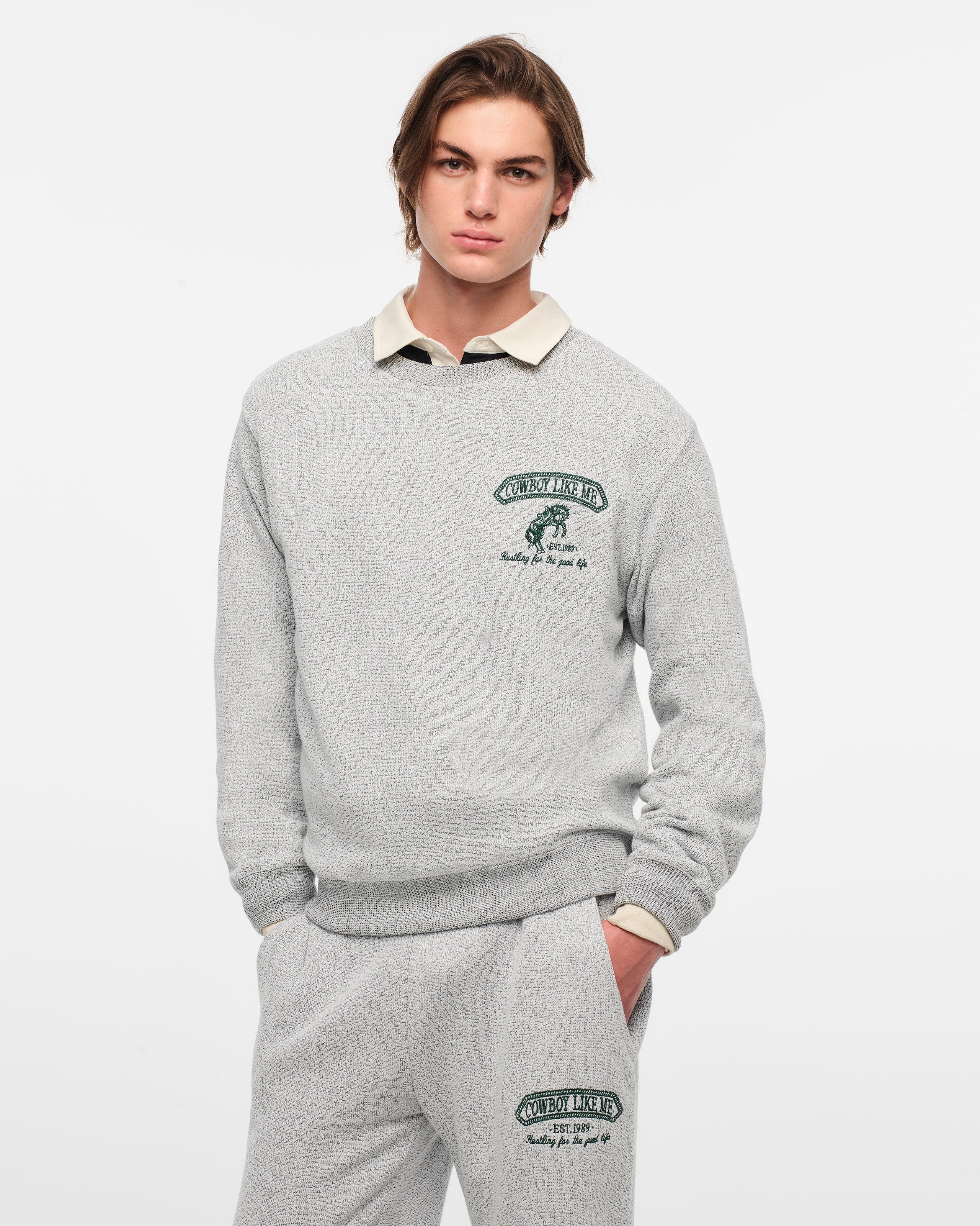 COWBOY LIKE ME CREWNECK